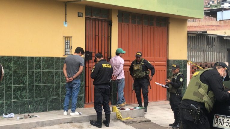 Paucarpata: Detienen a tres sujetos que presuntamente vendían droga a escolares
