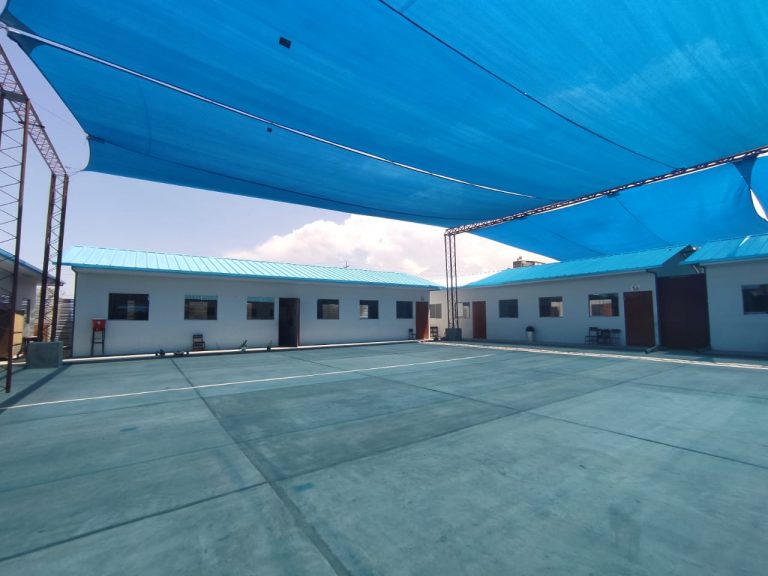 Estudiantes del colegio Gran Amauta iniciarán labores en aulas prefabricadas