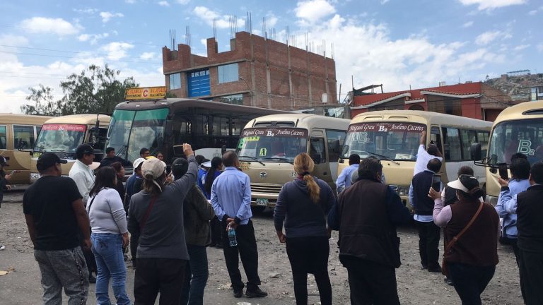 Transportistas informales piden la anulación del SIT porque ellos podrían brindar un mejor servicio
