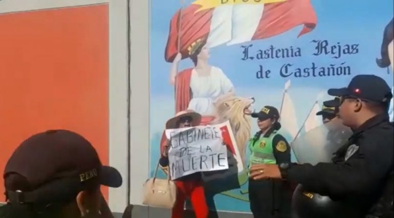 Tacna: Rechazan la presencia del ministro de Trabajo en ceremonia de inicio de clases