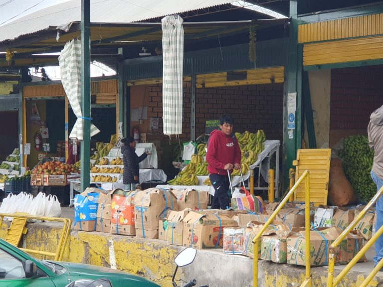 Productos del norte del país no llegan a los mercados por el ciclón Yaku