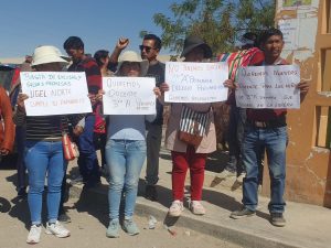 Cerro Colorado: Padres de familia del colegio Peruarbo señalan que no cuentan con la plana docente completa