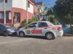 Allanan vivienda del congresista Edwin Martínez por el caso Los Niños