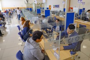 Seal atiende al público en el MAC de Arequipa