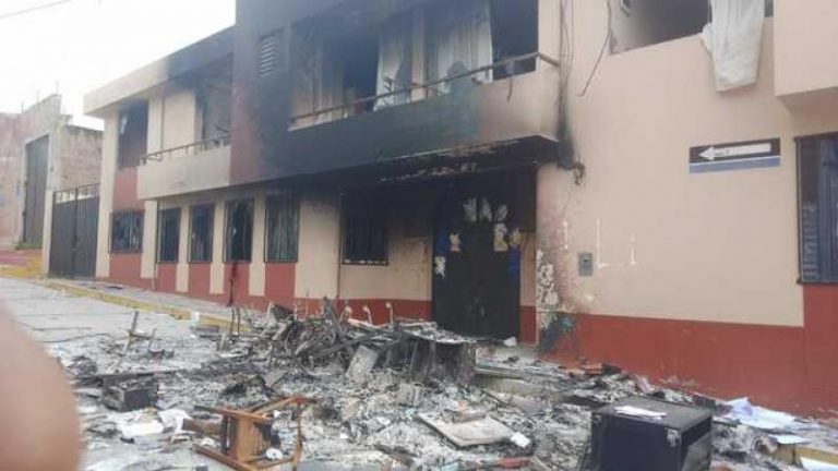 Poder Judicial informó que casi el 95 % de expedientes se destruyeron tras incendio en la sede de Juli-Puno