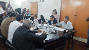 Consejeros consiguen las cinco firmas para que el gobernador se presente en sesión extraordinaria del CRA