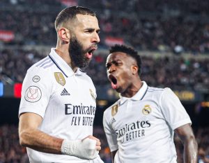 Karim Benzema fue la figura en la goleada del Real Madrid en el Camp Nou.