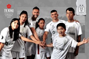 Melgar presentó su nueva camiseta alterna versión 2023.