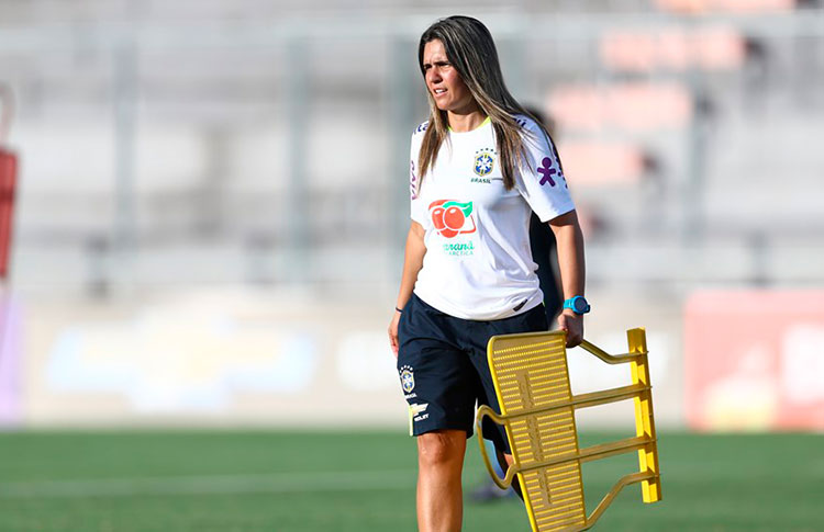 Emily Lima dirigió la Selección Brasileña de Fútbol Femenina.