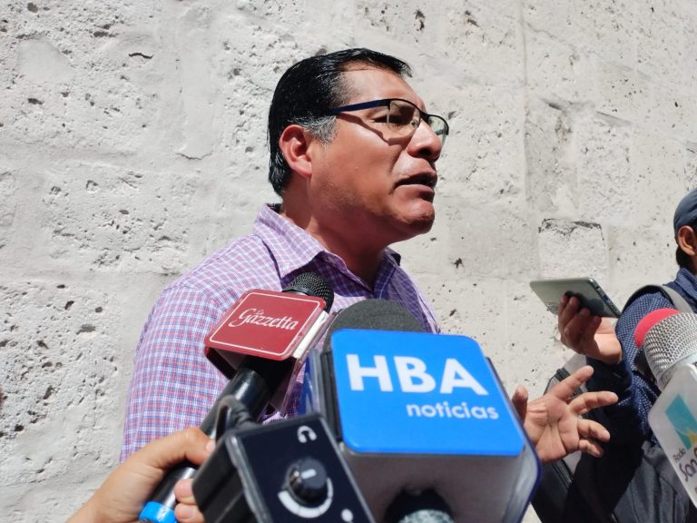Citan al gerente general del GORE Arequipa por presuntas irregularidades en la contratación de personal