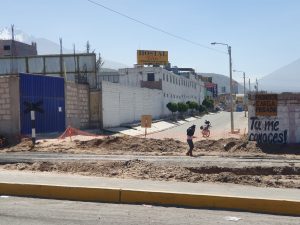 Cerro Colorado: Cierre de calle en el cruce Llamagas genera gran tráfico vehicular