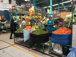 Conozca el precio de los productos de primera necesidad en el Avelino Cáceres