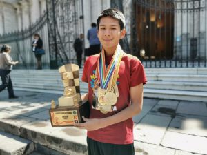 Campeón de ajedrez necesita apoyo para viajar a Lima y participar en el torneo nacional