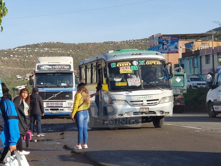 Asaltan bus del consorcio Cono Norte y amenazan de muerte al conductor