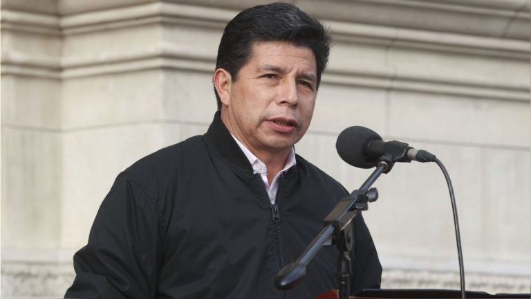 Bancada de Perú Libre pide que Pedro Castillo firme decreto supremo, pese a que está en la cárcel