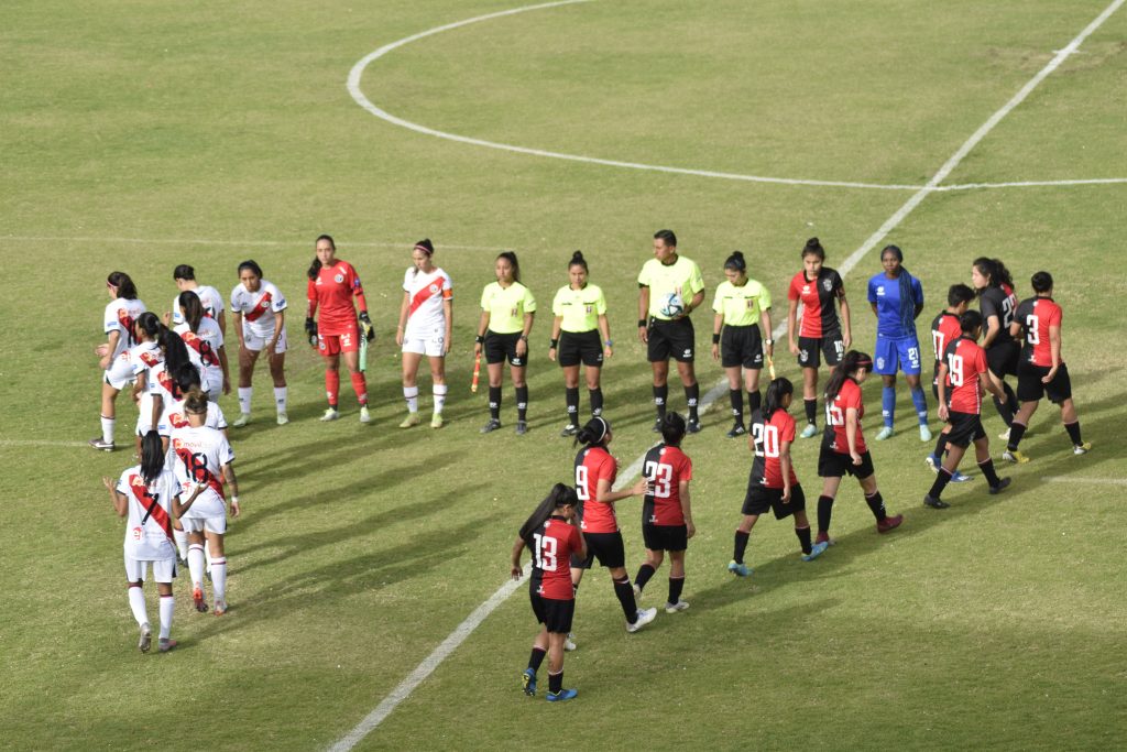 Melgar disputó 2 partidos por Liga Femenina en La Tomilla de Cayma.