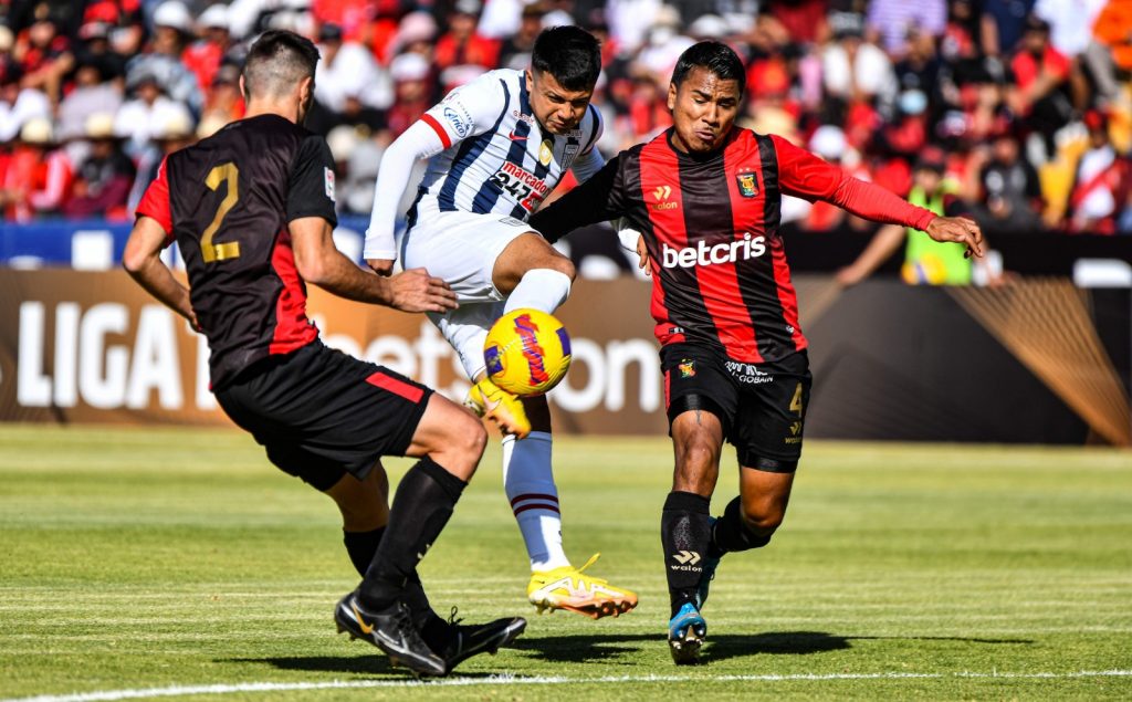 Melgar y Alianza Lima protagonizarán el partido más atractivo de la fecha 13 del Apertura.