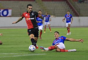 Triunfo rojinegro en Trujillo.