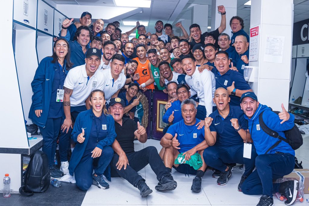 Alianza Lima ganó el Torneo Apertura finalizando la fecha 17.
