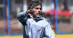 Leonel Álvarez fue uno de los flamantes refuerzos de Cienciano para esta temporada.