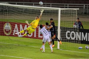 Melgar buscará su primer triunfo internacional en el año ante Patronato.