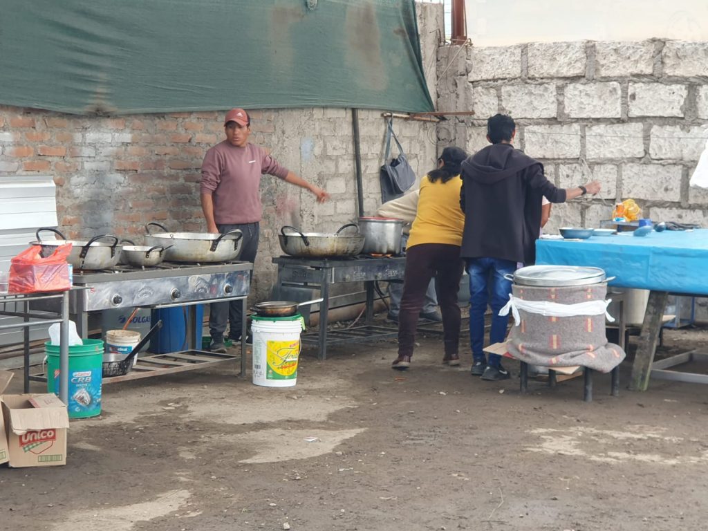 Cerro Colorado: Familia afectada por incendio realiza pollada para recaudar fondos