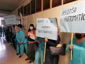 Enfermeras exigen el nombramiento del 20 % del personal