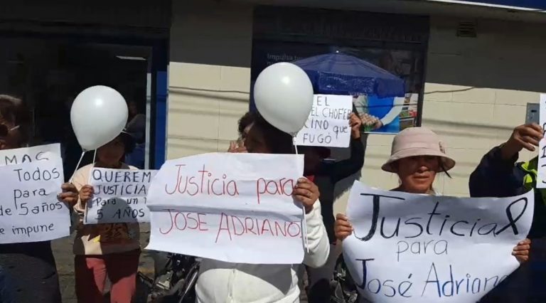 Familiares de niño que murió tras ser atropellado por un volquete exigen justicia