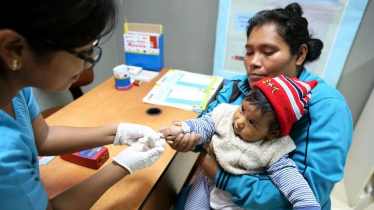 Arequipa: 25 mil niños aún les falta su descarte de anemia
