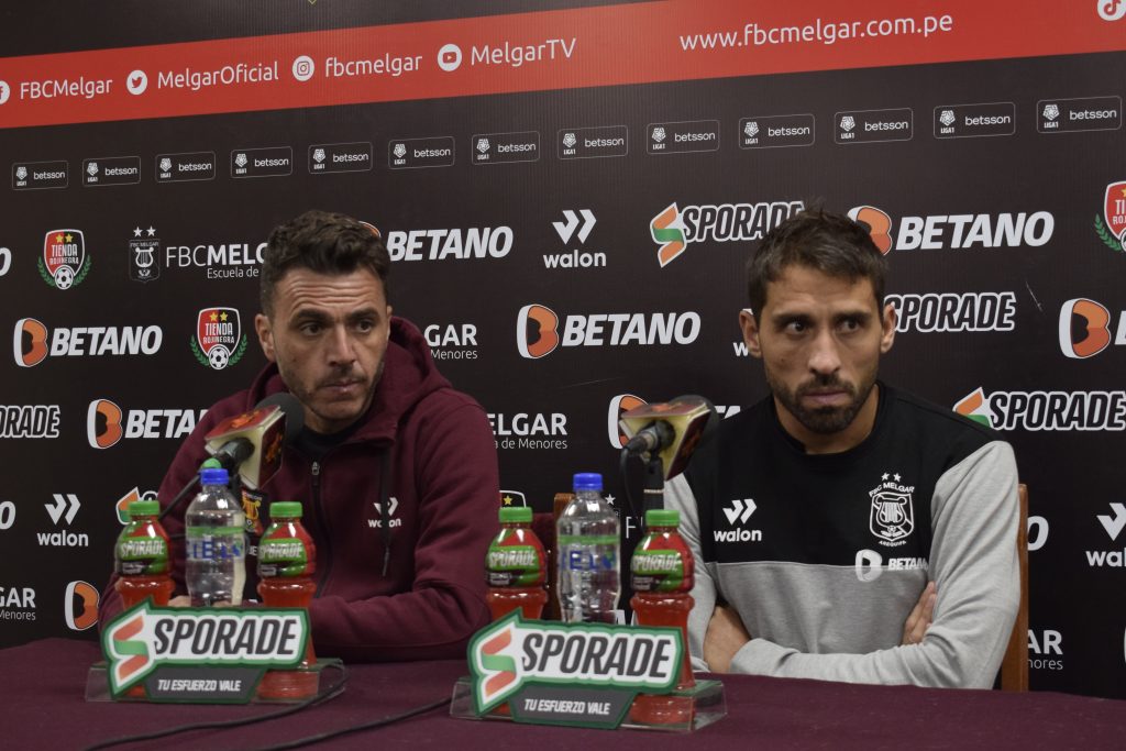 Mariano Soso y Cristian Bordacahar presentes en la conferencia de prensa post empate ante UCV.