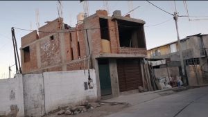 Hallan a adulto mayor sin vida en un billar clandestino de Cerro Salaverry