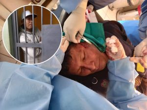 El sereno fue agredido cuando intentaba disuadir a un grupo de jóvenes que libaban licor en la vía pública.