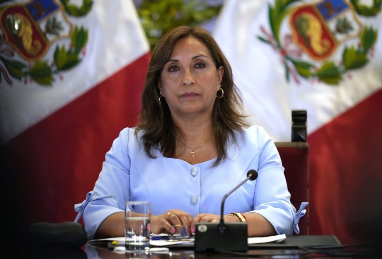 Dina Boluarte señala que golpe de Estado de Castillo fue un “zarpazo planificado”