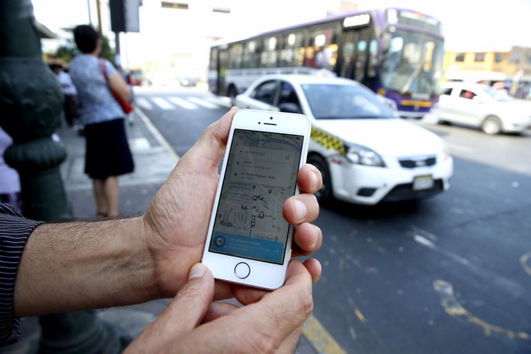 Policía no recomienda el uso de taxis por aplicativo
