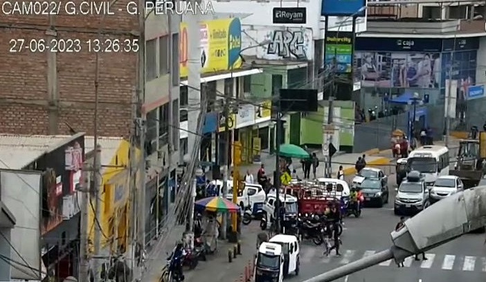 Sereno resulta herido en persecución y balacera con delincuentes en Lima