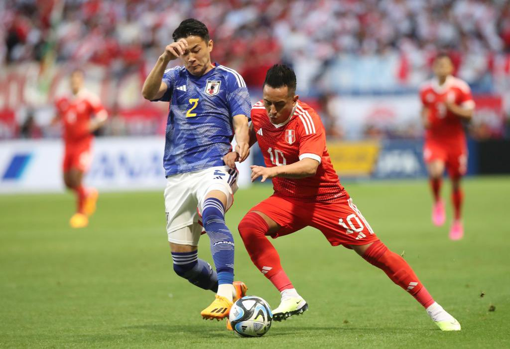 Perú cayó goleado ante Japón en Osaka.