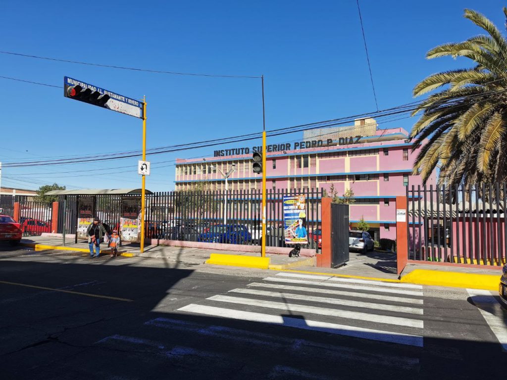 Trabajadores administrativos del sector educación acatarán paro de 48 horas