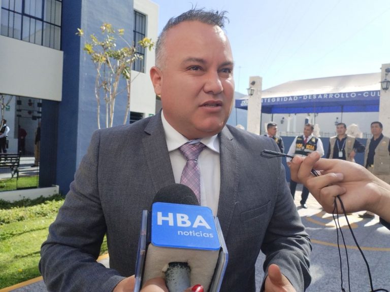Alcalde de Sachaca informó que la MPA le entregará competencias para controlar el transporte