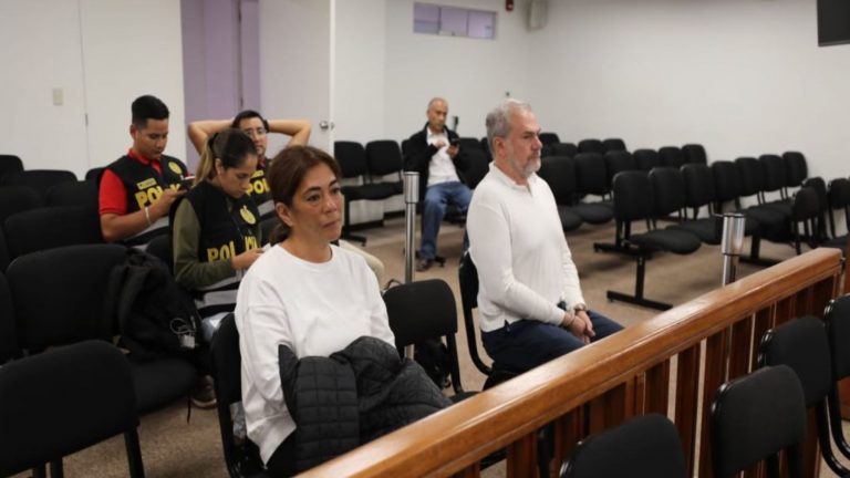 Fiscalía solicita prisión preventiva de 36 meses para Sada Goray y Mauricio Fernandini por presunta colusión agravada