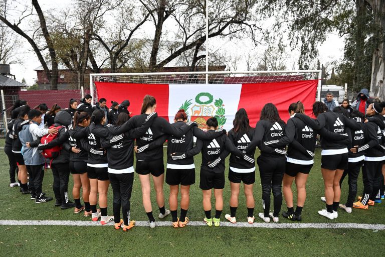 Selección Femenina ya entrena en Argentina
