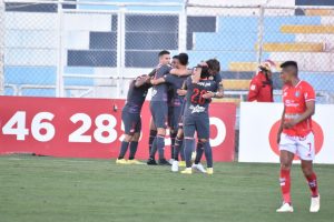 Gol de UTC en el aniversario de Cienciano.