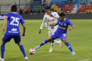 Deportivo Garcilaso goleó a BInacional en Juliaca.