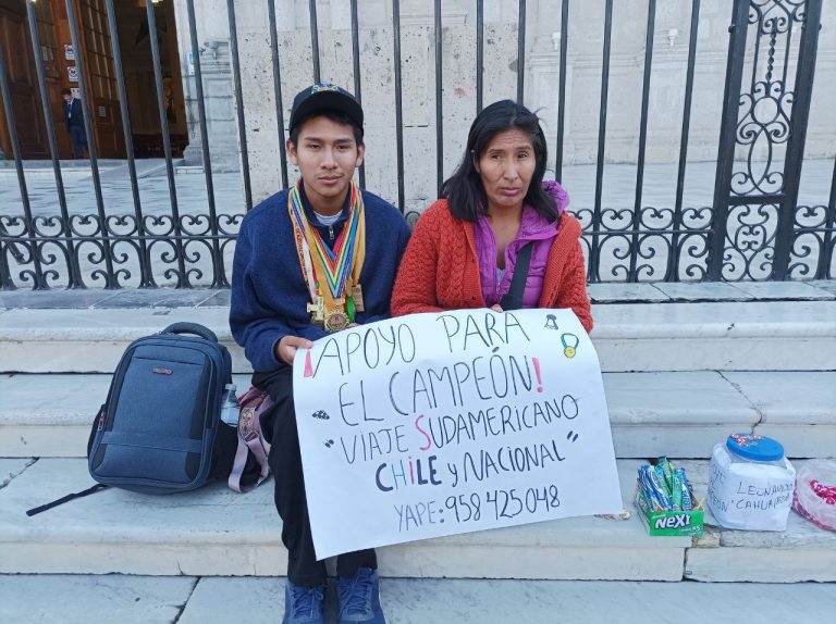 Campeón Nacional de ajedrez pide apoyo para costear su viaje al Sudamericano en Chile