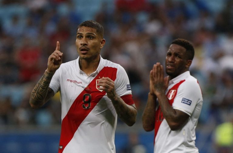 Jefferson Farfán defiende a Paolo Guerrero: “Hay que respetarlo un poco más”