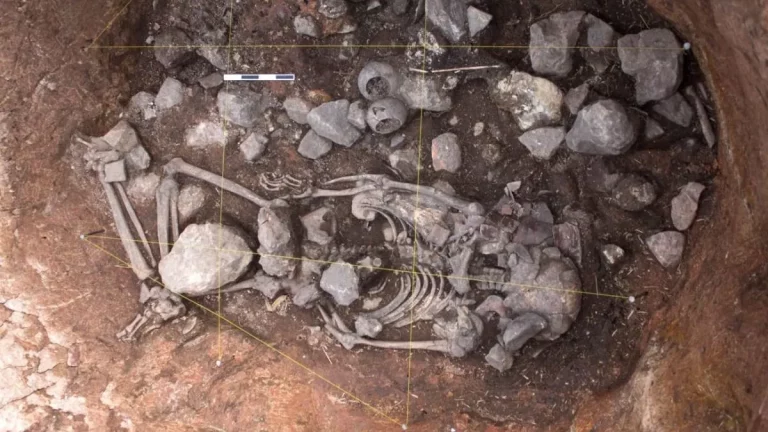 Cajamarca: Descubren tumba sacerdotal de 3000 años en Pacopampa