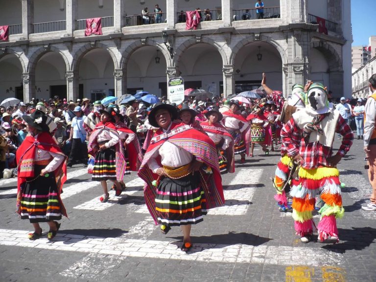 ¿Cuál es el orden de las agrupaciones en el Pasacalle Regional 2023 de Arequipa?