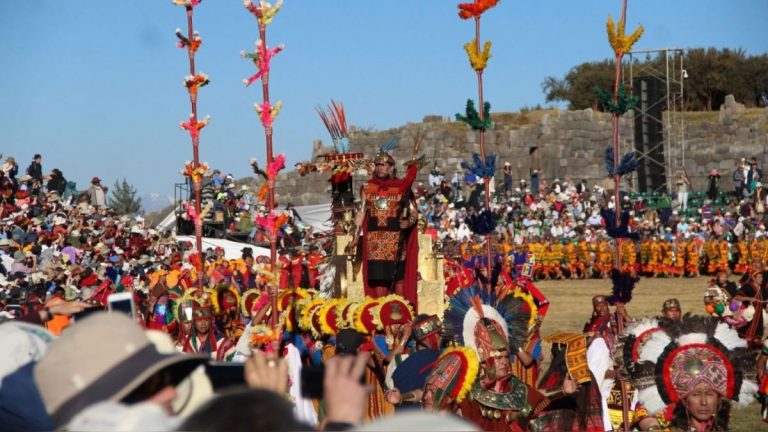 Cusco rechaza escenificación del Inti Raymi en Lima y tomará acciones legales