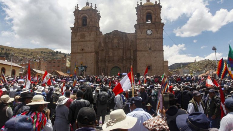 Llegada de Dina Boluarte a Puno reactivaría las manifestaciones