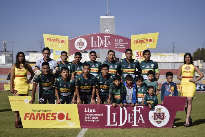 Equipo de Sportivo Huracán en la Etapa Departamental de la Copa Perú 2023.