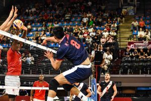 Perú no pudo con Colombia en México.